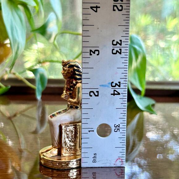 Vintage Egyptian Pharaoh Figurine – Gold & Enamel King Tut Statue – 2.75” Tall - Picture 9 of 10